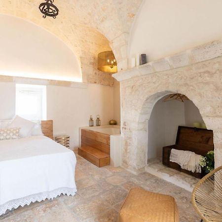 Caterina'S Suites & Apartament Ostuni Bagian luar foto