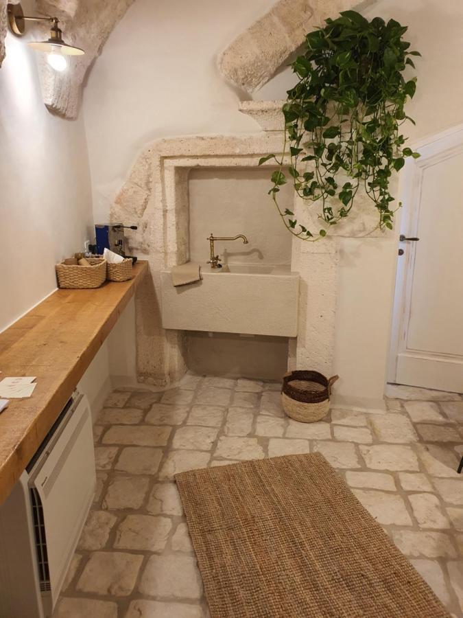 Caterina'S Suites & Apartament Ostuni Bagian luar foto